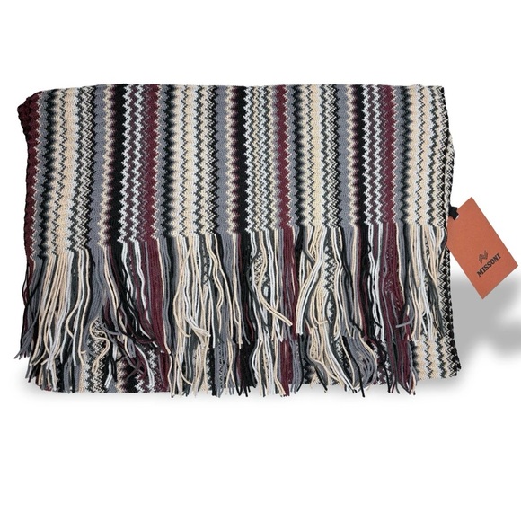 Missoni Accessories - Missoni Zigzag Knit Fringe Scarf 45×200 cm | Cozy Statement Style